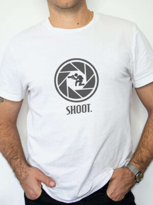 T-shirt 'Shoot' with Icon